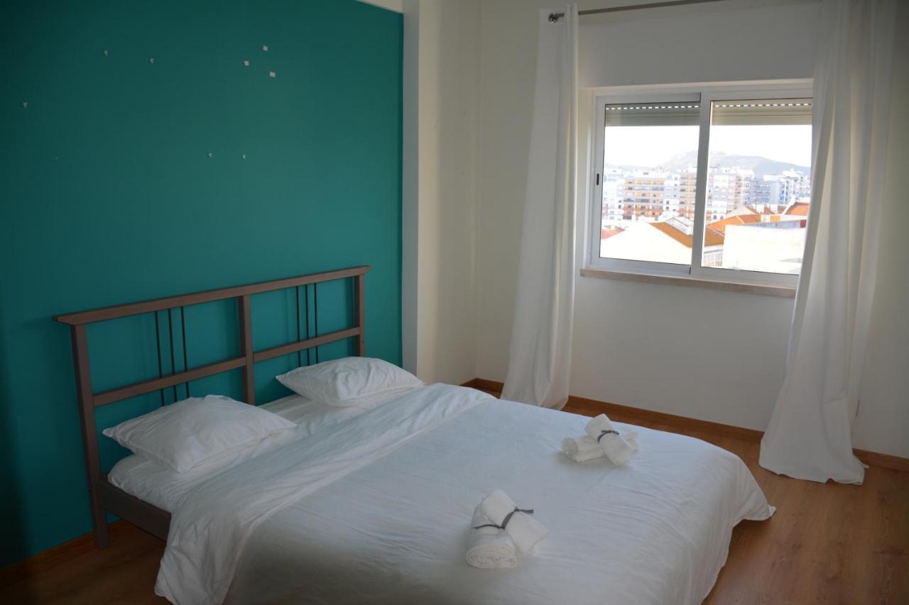 M&H Loft - Apartamento T2 Em Setúbal Exterior foto
