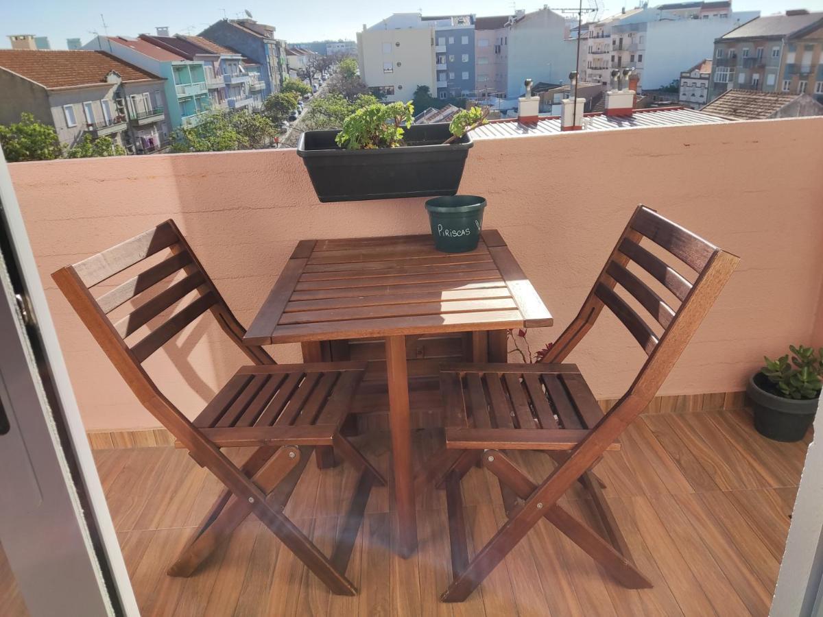 M&H Loft - Apartamento T2 Em Setúbal Exterior foto