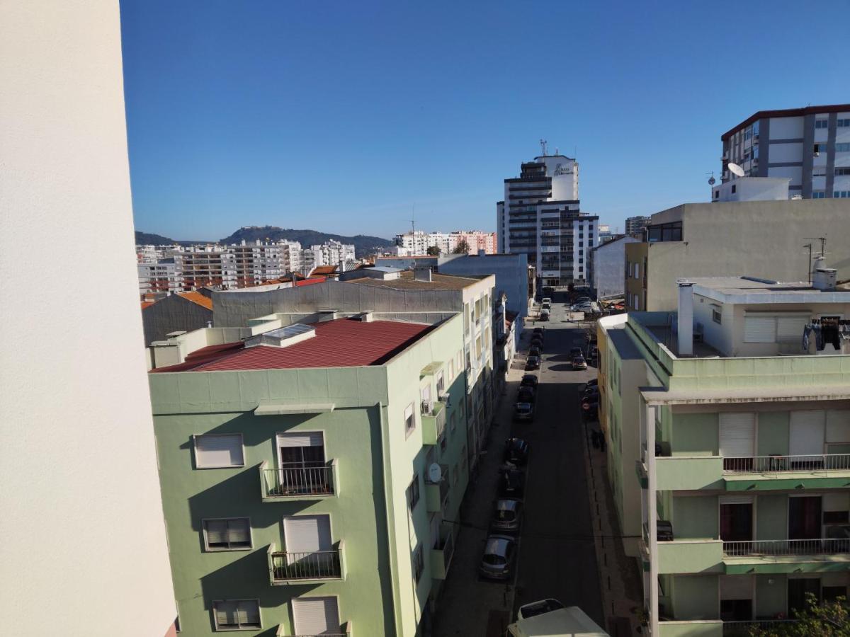 M&H Loft - Apartamento T2 Em Setúbal Exterior foto